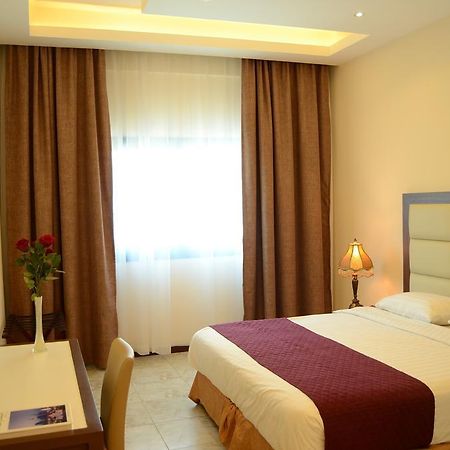 Arcadia Hotel Suites 샤르자 외부 사진