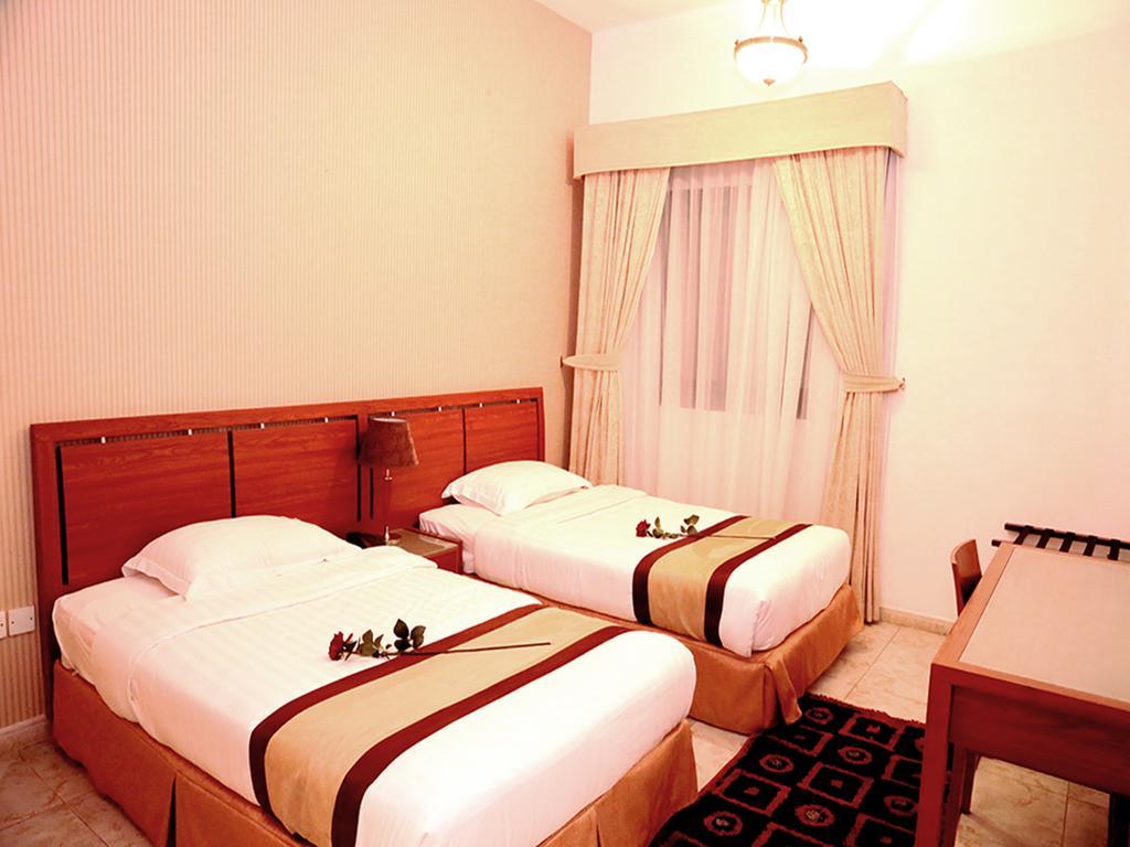 Arcadia Hotel Suites 샤르자 객실 사진