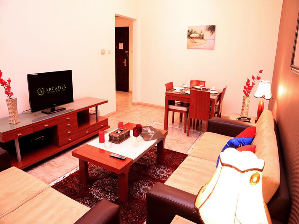 Arcadia Hotel Suites 샤르자 외부 사진