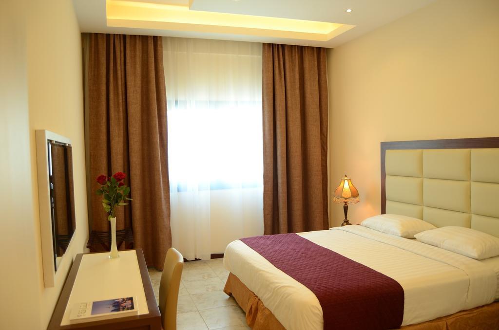 Arcadia Hotel Suites 샤르자 외부 사진